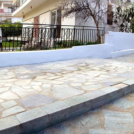 Αcacia House - Fully Equipped Apartment In Glyfada Athén Kültér fotó